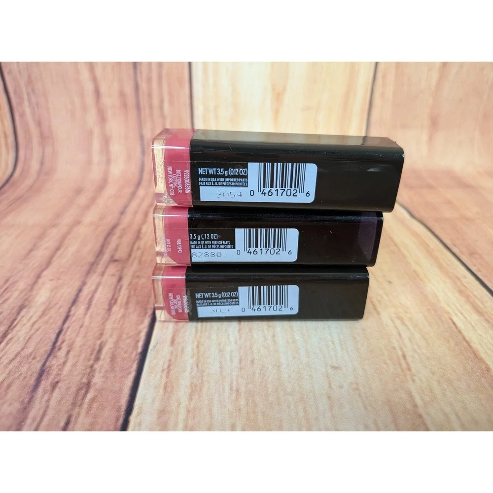 3 Pk Covergirl Exhibitionist Lipstick 395 Darling Kiss Cream 3.5g